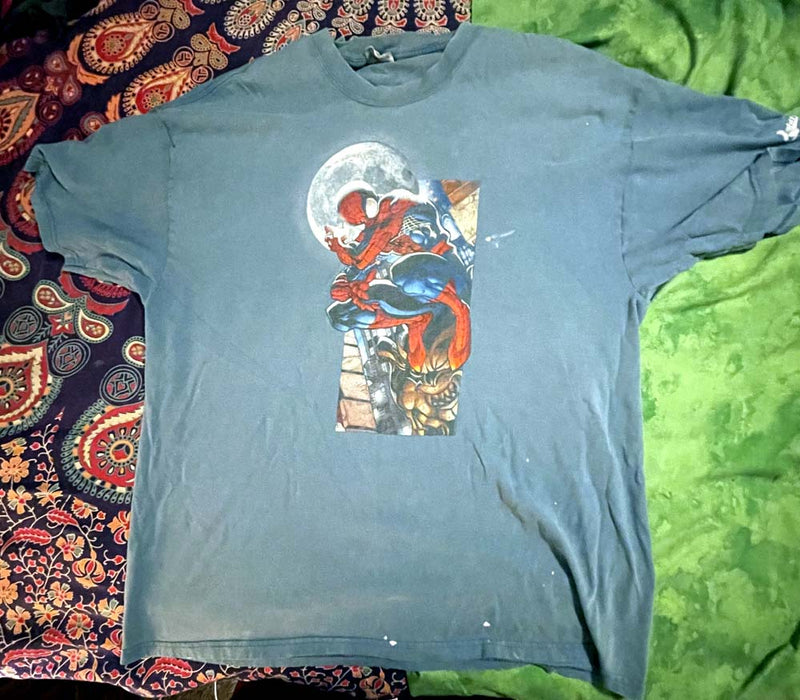 Classic Spider-Man full moon T shirt  Large