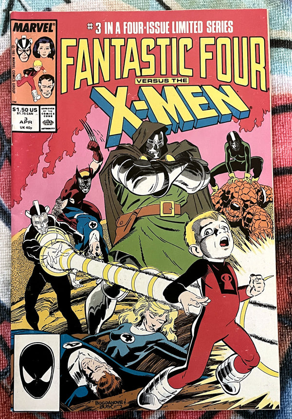 Les Quatre Fantastiques contre. Les X-Men #3 VF